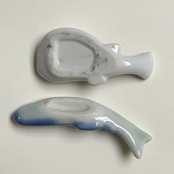 Blue Ceramic Fish Mini Figurines Chopstick Rest Blue White Decor Beach - Picture 3 of 4